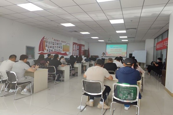 人保财险内蒙古呼和浩特市分公司 开展消防安全知识...